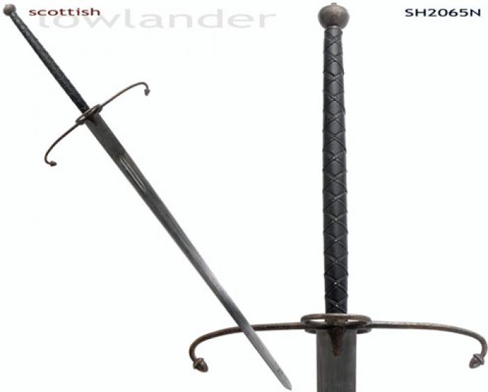 "Lowlander" Two-Handed Great Sword (Antiqued)