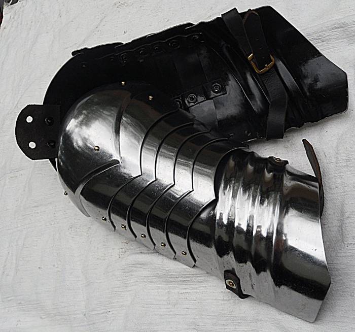 Pauldrons with leather straps