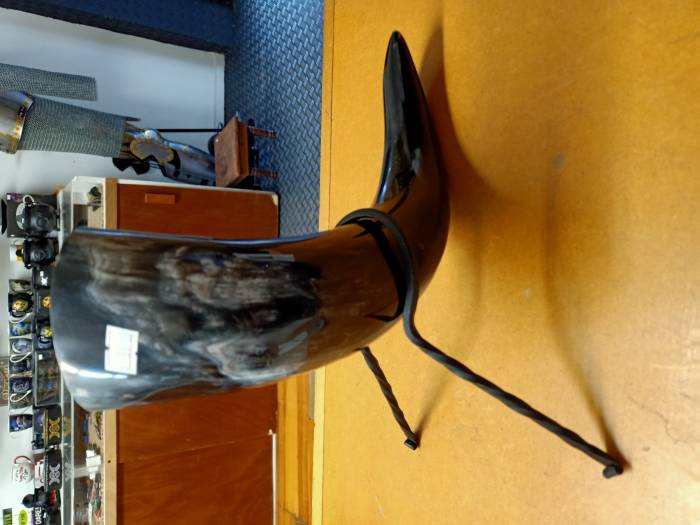 Plain Drinking Horn - Medium (500ml approx)