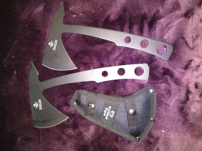 Throwing Axes Black Set of 2